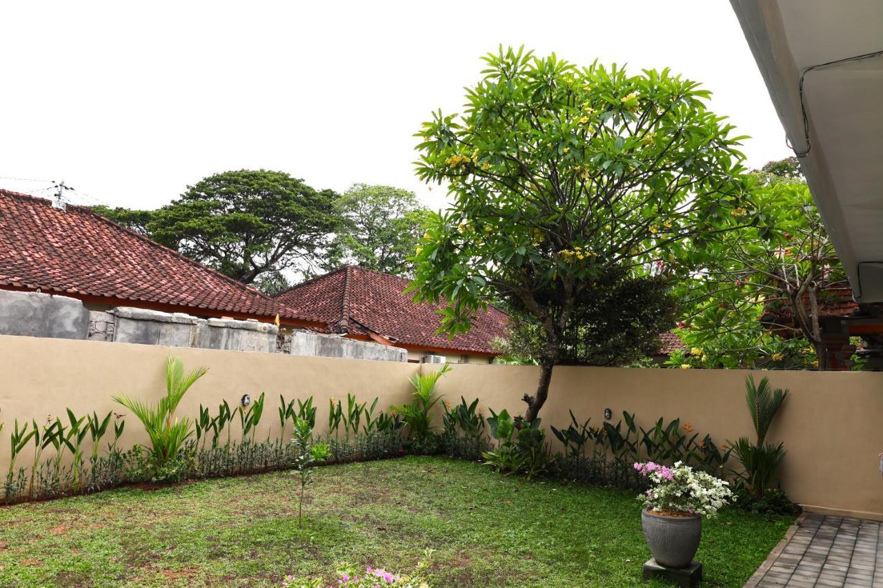 Pondok Dete Guesthouse Sanur  Exterior photo